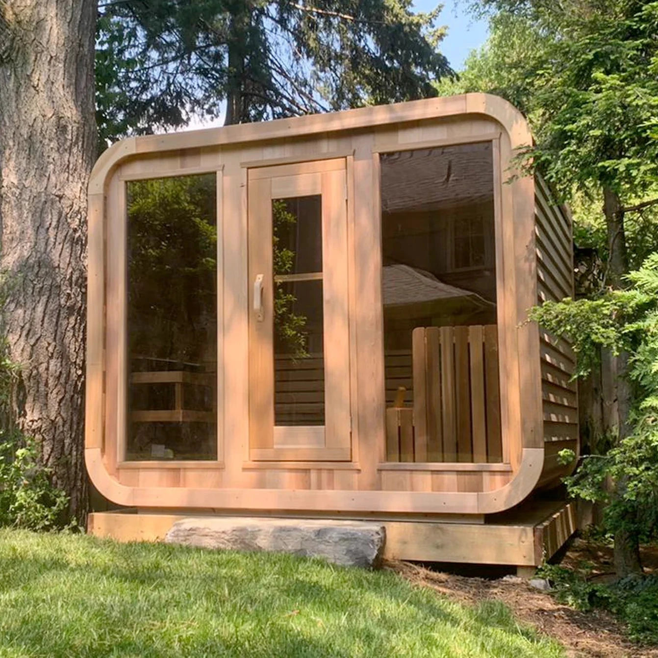 Outdoor Sauna Room